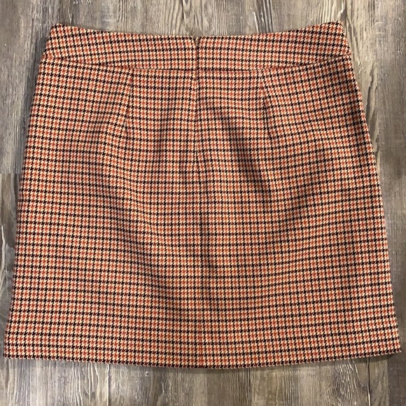 NWOT Ann Taylor Loft houndstooth skirt w pockets - Picture 4 of 5